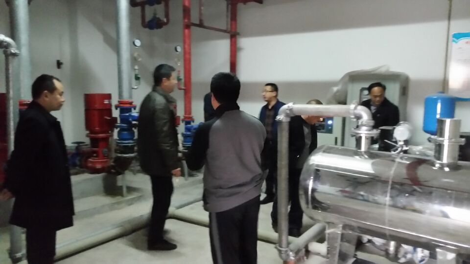 ��ˮ�O��Ľoˮ�ܵ����ӷ��O��